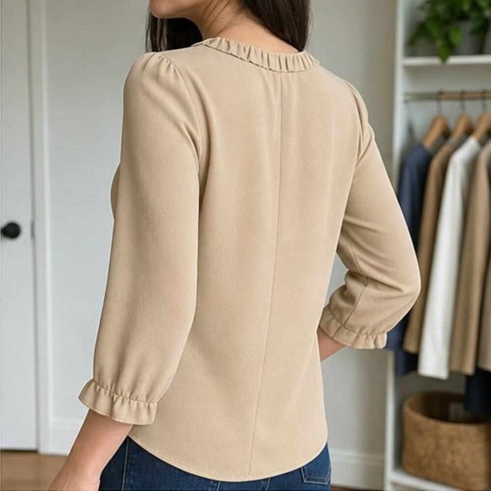 Sand Cami Blouse - Picture 3 of 6